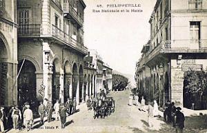 434- Philippeville - Rue Nationale et la Mairie